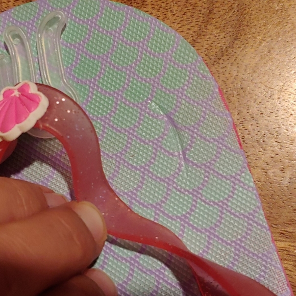 NWT 2/$15 Limited Too Mermaid Flip Flops - Picture 4 of 4